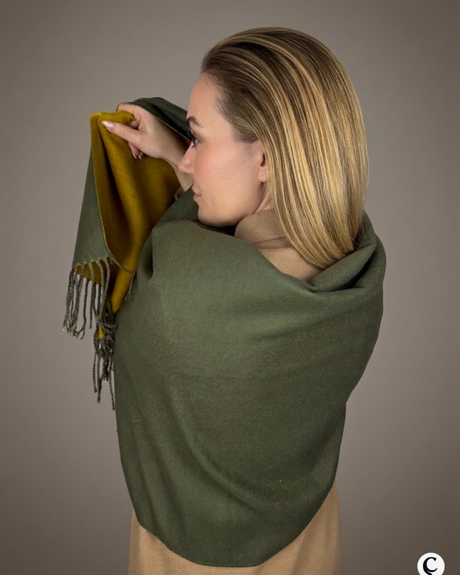 Szal "Golden Olive Duo" szlachetna zieleń i złocista ochra (175x64 cm)