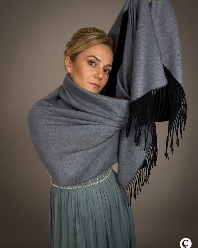 Szal "Midnight & Charcoal Duo" ponadczasowa czerń i Grafit (175x64cm)