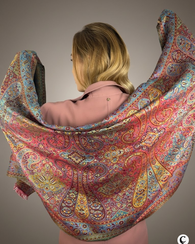 Chusta "Crimson Spice Paisley" – energetyczna czerwień i turkus (210x 70cm)