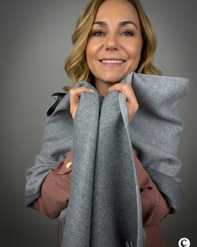 Szal "Silver Mist Duo" w dwóch odcieniach szarości (185x67 cm)