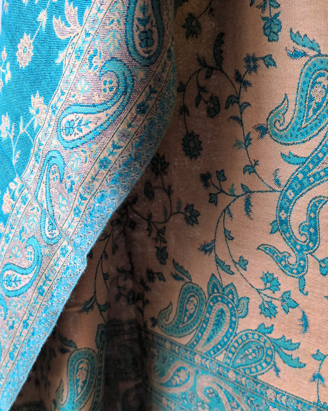 Chusta "Emerald Garden" – szmaragd i złoto paisley (200x70 cm)