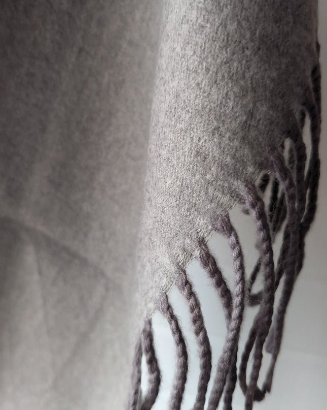 Szal "Silver Cloud Single" ponadczasowa, klasyczna szarość (175x64 cm)